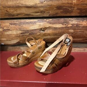 🤎Bedstu Strappy 6 Wedge Sandals